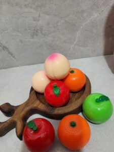 خرید بالم لب میوه ای