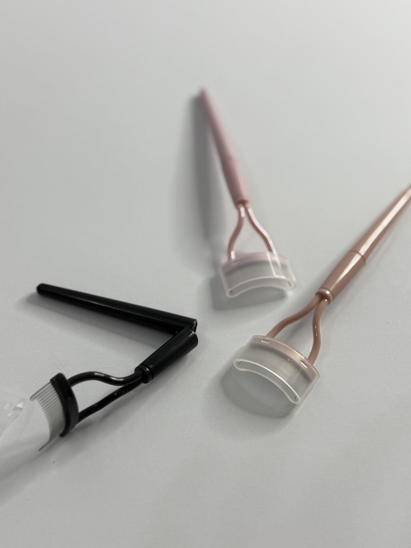 جدا کننده مژه حرفه ایی فلزی