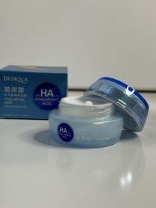 خرید کرم آبرسان آ چ آ