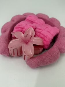 استفاده از تل پلومریا روی مو با فیکس راحت و بدون درد
