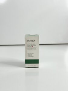 سرم ضد جوش سالیسیلیک اسید بیوآکوا مناسب پوست‌های چرب و جوش‌دار

