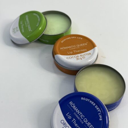 آبرسان وازلین خالص + آلوئه‌ورا | مناسب خشکی و ترک لب | ماندگاری بالا | نرم‌کننده و ترمیم‌کننده قوی