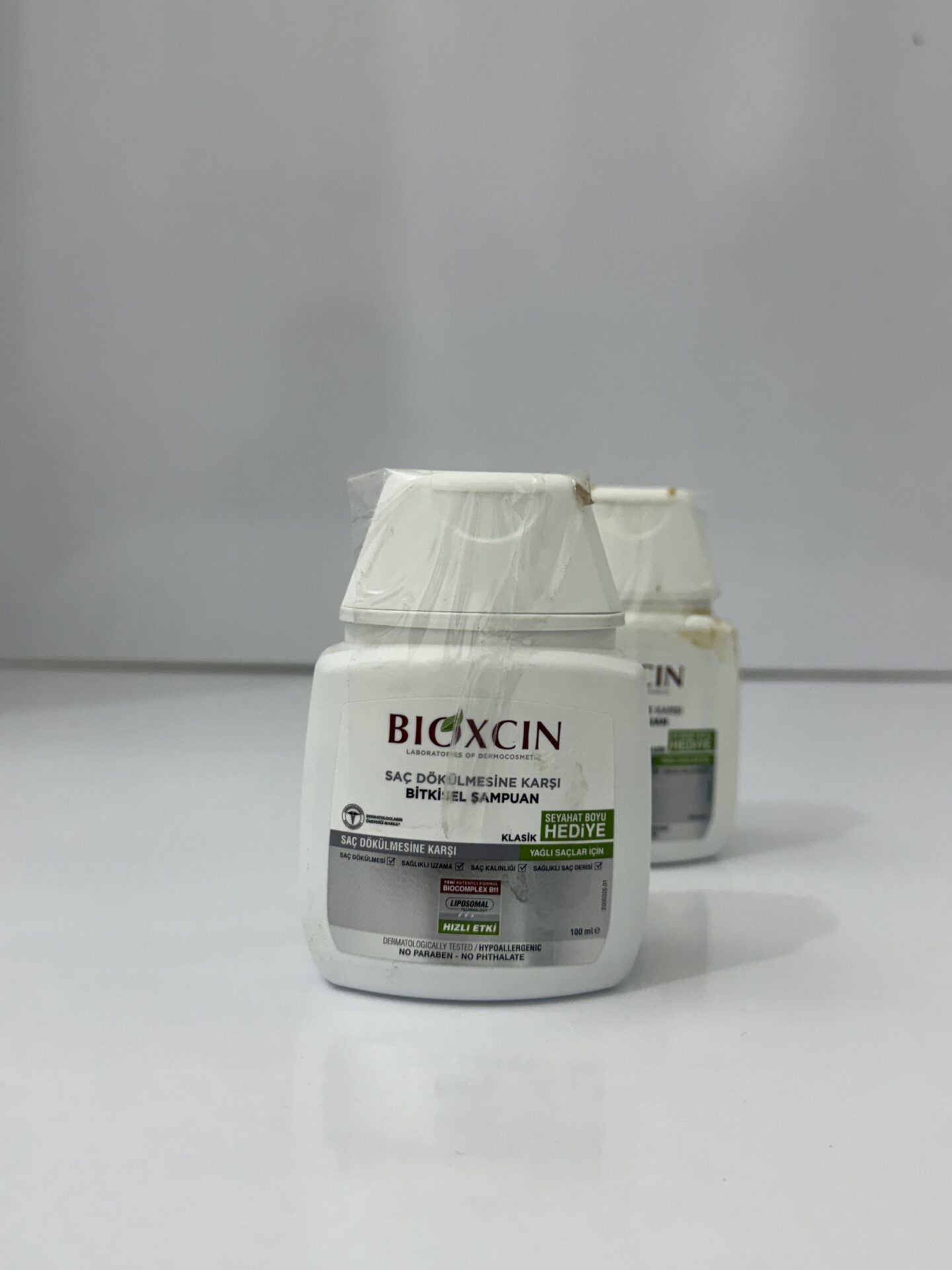 شامپو ضد ریزش بیوکسین کلاسیک مخصوص موهای چرب حجم ۱۰۰ میل