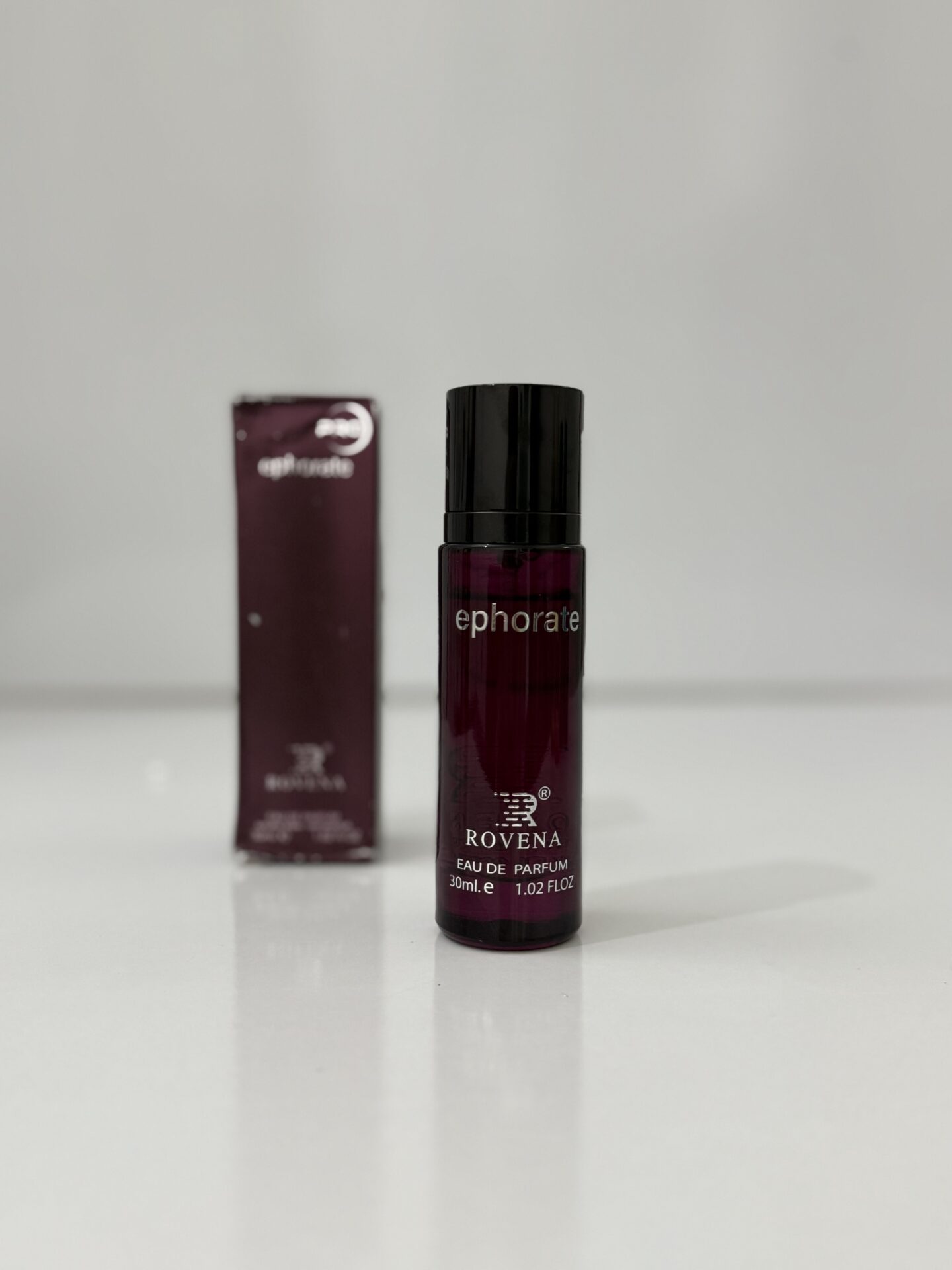 ادکلن ایفوریا مردانه روونا | رایحه گرم و تلخ، ماندگار و جذاب برای آقایان شیک‌پسند