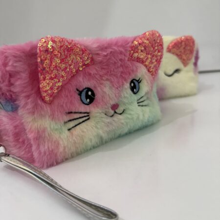 کیف آرایشی پشمالو فانتزی و نرم مناسب نگهداری لوازم آرایشی