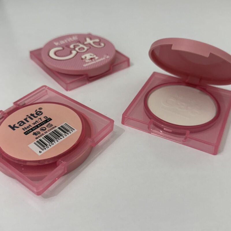 پودر فیکس فشرده کاریته برای تثبیت و مات کردن آرایش با بافت سبک و طبیعی