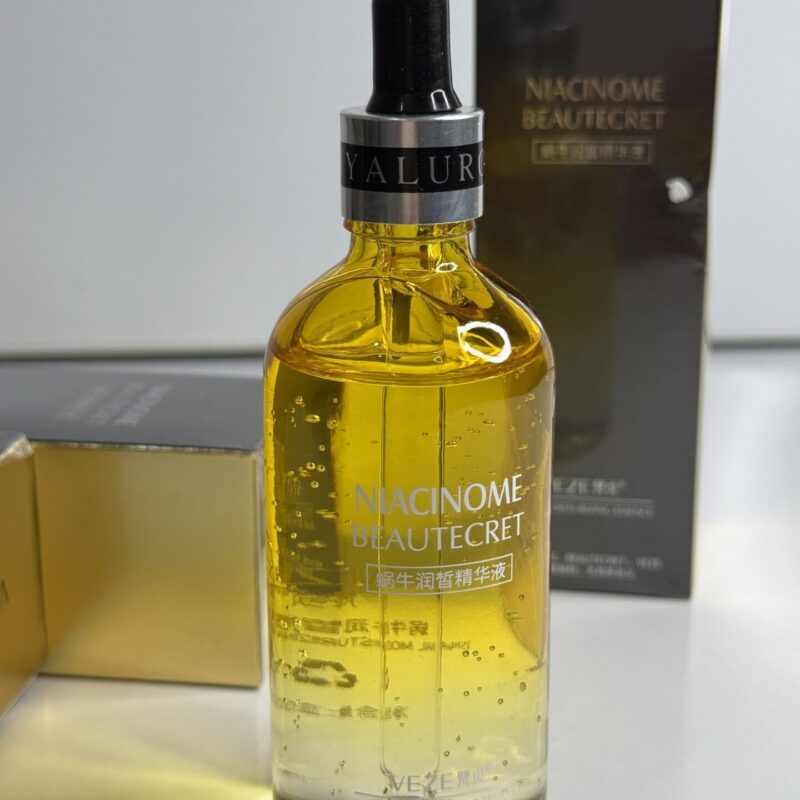 سرم حلزون بیوآکوا آبرسان و ترمیم‌کننده پوست