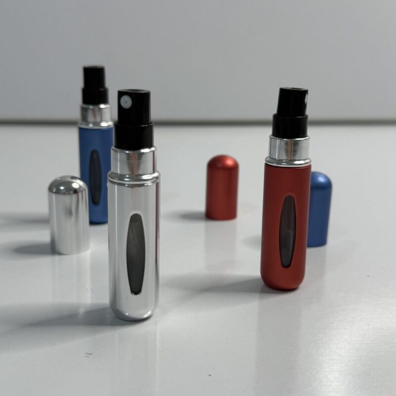 اتومایزر عطر و ادکلن | اسپری کوچک و قابل حمل برای نگهداری رایحه و استفاده روزانه و مسافرتی